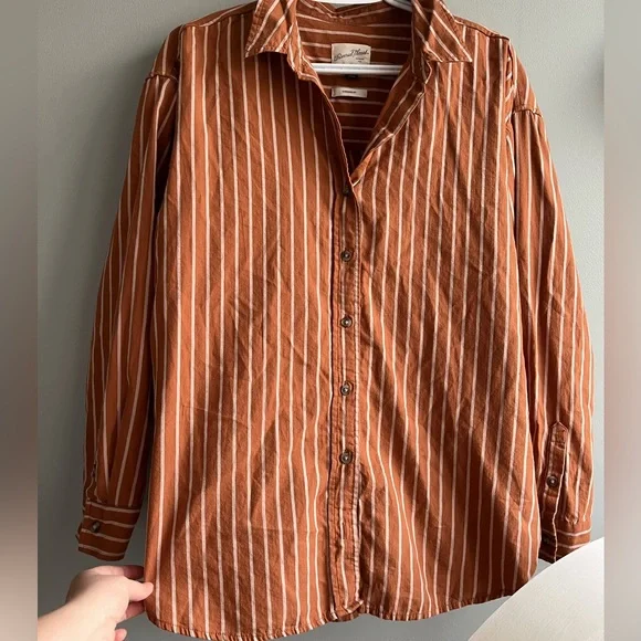 Universal Thread Orange Striped Button down - Picture 1 of 7
